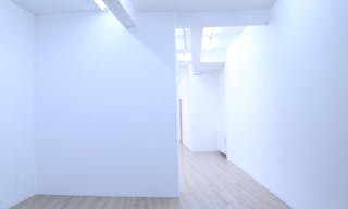 Galerie au coeur du Marais id�alement situ�e - Image 7