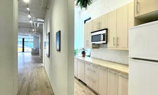 Unique Ground Floor Loft in Manhattan - Image 5