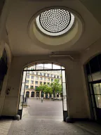 Batiment Institutionnel - Image 0