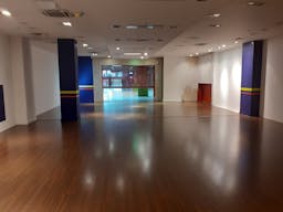 Shopping Mall Porte Jeune Mulhouse - Cell B17 - Image 6