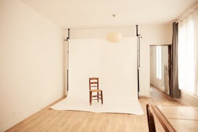 Sleek style photo studio in the heart of Paris - Image 5