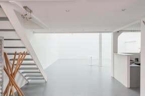 Galerie d'art au coeur du 15eme arrondissement - Image 6