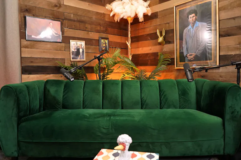 Bohemian Podcast Studio (Fully Equipped) - Image 1