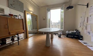 Large Office Apartment In the heart of Paris - Image 3