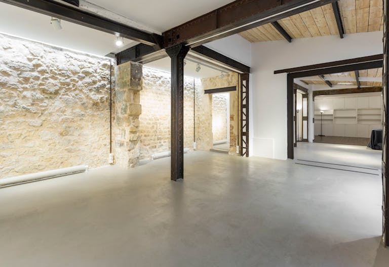 Showroom in Le Marais - Image 1