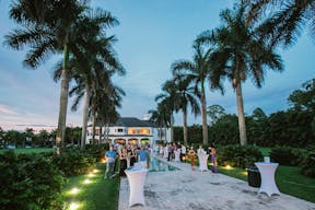 Tranquil Oasis Retreat with Lush Gardens and Modern Amenities Near Miami - Image 8