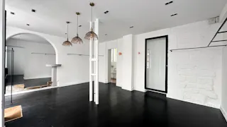 Elégant Pop-Up Store, secteur du Bon Marché  - Image 6