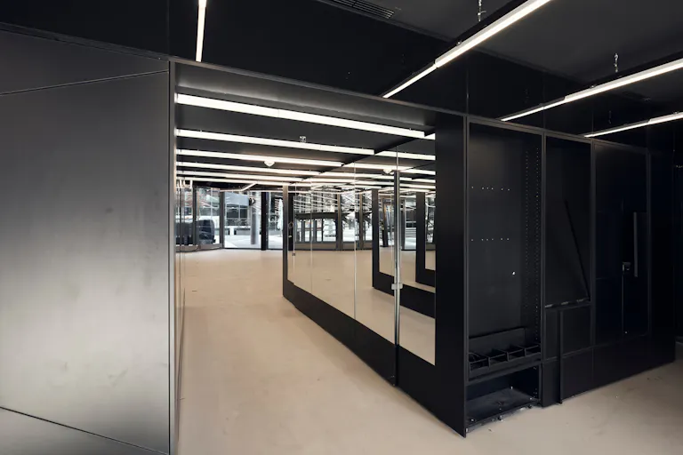 Spacious Retail & Event Floor at Potsdamer Platz - Image 2