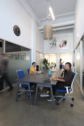 6600 Sunset - Image 4