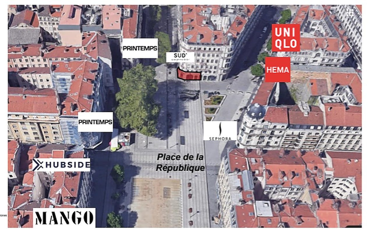 Prime Boutique in Downtown Lyon - Image 2