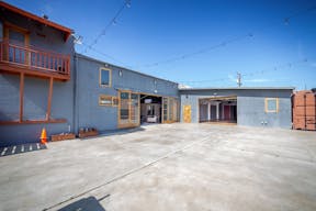 Chic industrial space with a cyc stage - Image 5