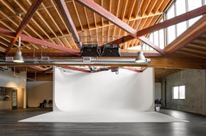 East LA Skylight Studio - Image 0