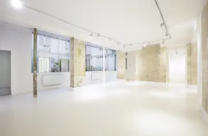 Marais Gallery on rue Portefoin - Image 0