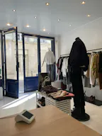 Boutique lumineuse dans le Marais : idéale popup store, showroom ou lancement de marque - Image 2