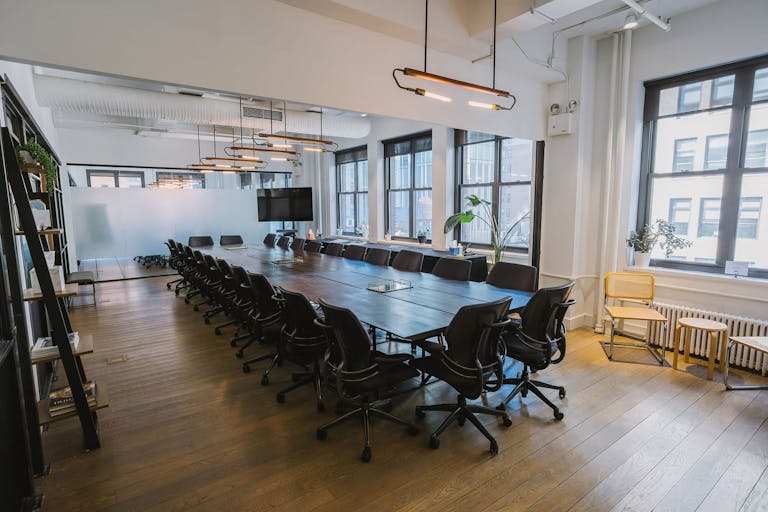 Meeting Room Fifth Ave - Image 3