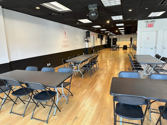 Versatile Venue in Manhattan - Image 4