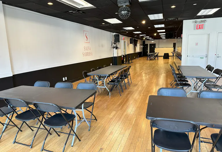 Versatile Venue in Manhattan - Image 4
