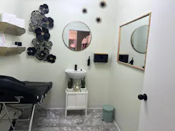 Turnkey Tattoo Studios for rent - be your own boss! - Image 0