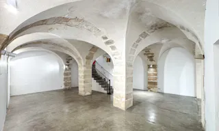 Galerie d'art devant le Centre Georges Pompidou - Image 10