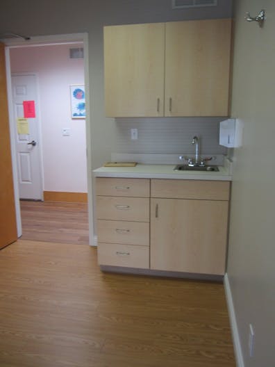 office space - Image 4