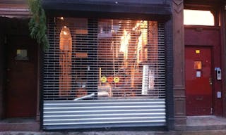 Pop-Up Shop in Vibrant Williamsburg - Image 5