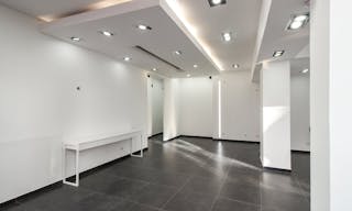 Boutique for Rent - Close to Montorgueil - Ideal for Pop-Up Store / Showroom - Image 6