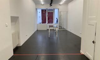 Belle Boutique en plein coeur du Marais - Image 2