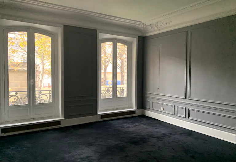 Amazing showroom in Saint-Germain - Image 4