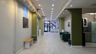 West Village Storefront with Patio on Bleecker St - Image 8