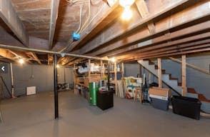 Clinton office space for lease - Image 4