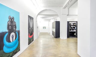 Spacious Gallery in Le Marais - Image 10