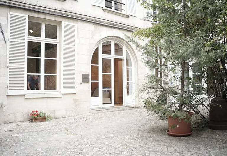 Smart Gallery in le Marais - Image 4