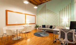 VIP Executive Blue Room - Image 1