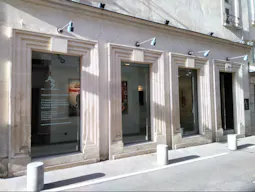 Luxurious Showroom Space in Saint-Germain-des-Prés, Paris - Image 1