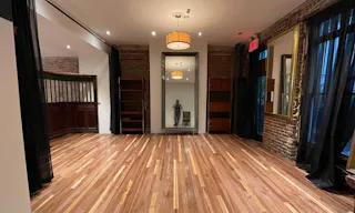 Prime Prospect Heights Storefront - Image 14