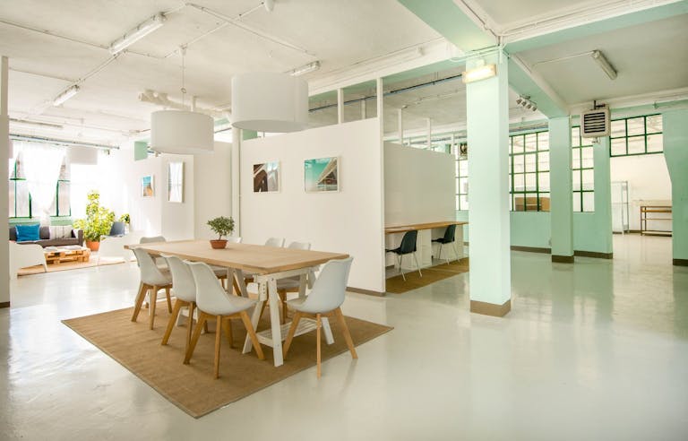 Lieu lumineux, convivial et stimulant pour vos �v�nements et r�unions - Image 0