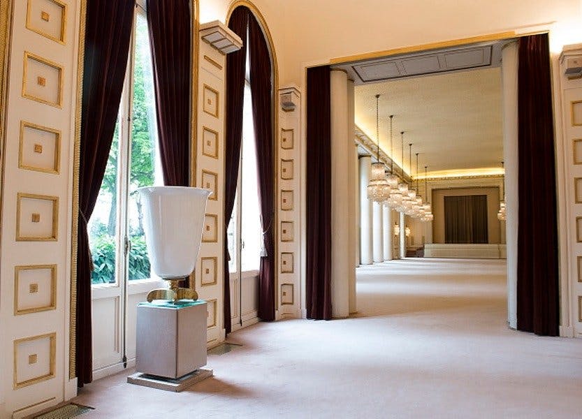 812 sqm Unique Showroom and Event Space in Paris 8th