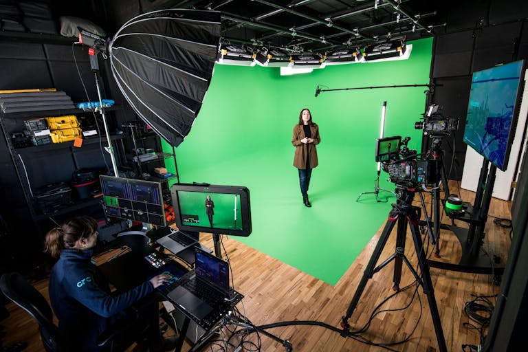 Midtown NYC Green Screen Studio with Full Production Services ? Including Filming Crew, Livestream, & Filming Equipment - Image 3