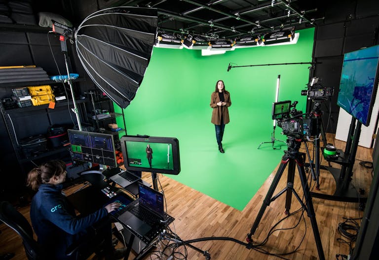 Midtown NYC Green Screen Studio with Full Production Services ? Including Filming Crew, Livestream, & Filming Equipment - Image 3