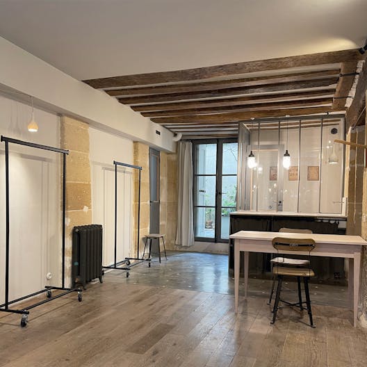 Galerie atelier d’artiste dans le Marais - Image 1