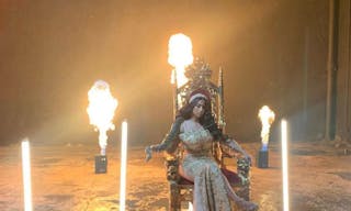 D�cor/Lieu de tournage: Entrep�t - Image 2