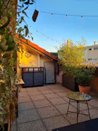 Appartement aux beaux volumes - Image 2