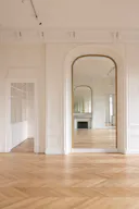 Un luxueux appartement en face du jardin des tuilerie - Image 5