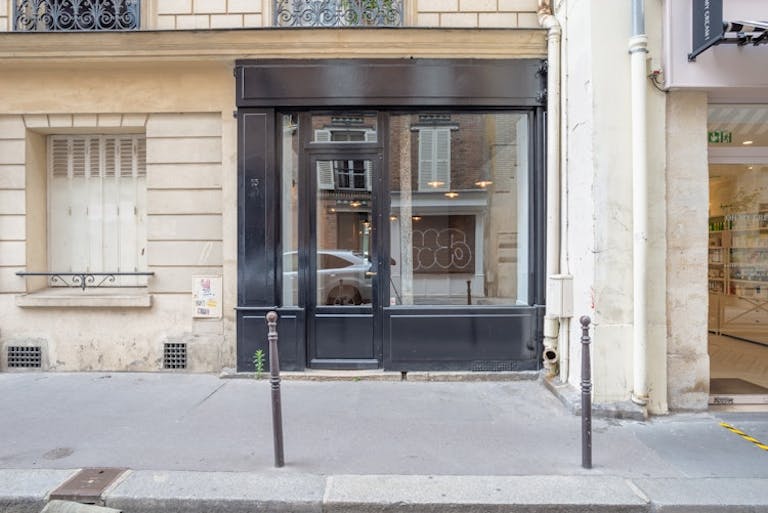 Boutique 15 rue Debelleyme - Image 0