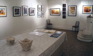 Sophisticated Gallery near Le Bon March� - Image 3