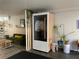 Tompkins Avenue BK - Ready for all uses, clean space with Garden / Basement - Image 5