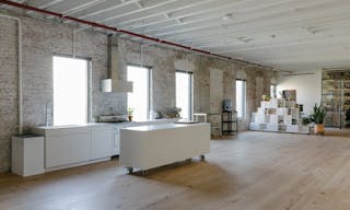 White Commercial Kitchen Photostudio - Image 8