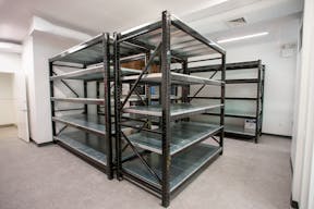 Elegant SoHo Storefront with All Glass Front - Image 6