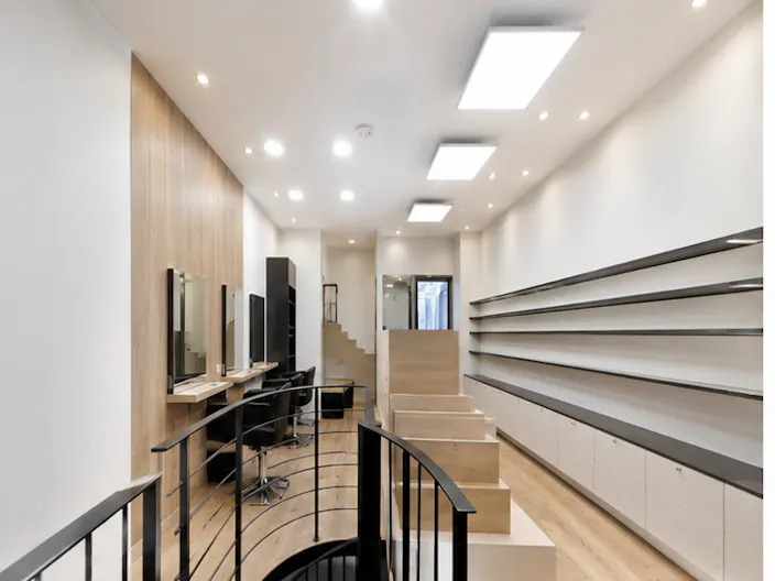 BOUTIQUE RUE DES ARCHIVES - Image 1