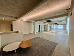 First floor multifunctional showroom and event space in the heart of Porta Venezia, Milan - Image 10